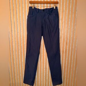 Men's ABC Classic-Fit 5 Pocket LuLuLemon Pant in Dark Blue